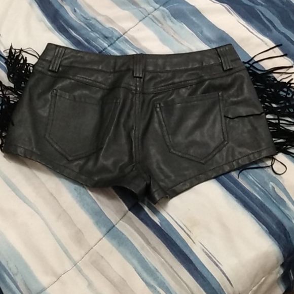 Cello | Shorts | Cute Fake Leather 